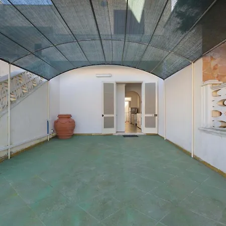 Dalia House By Barbarhouse